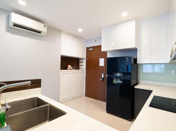 Can Ho 2 Pn Goldview - Luxury Sai Gon Хошимин Екстериор снимка